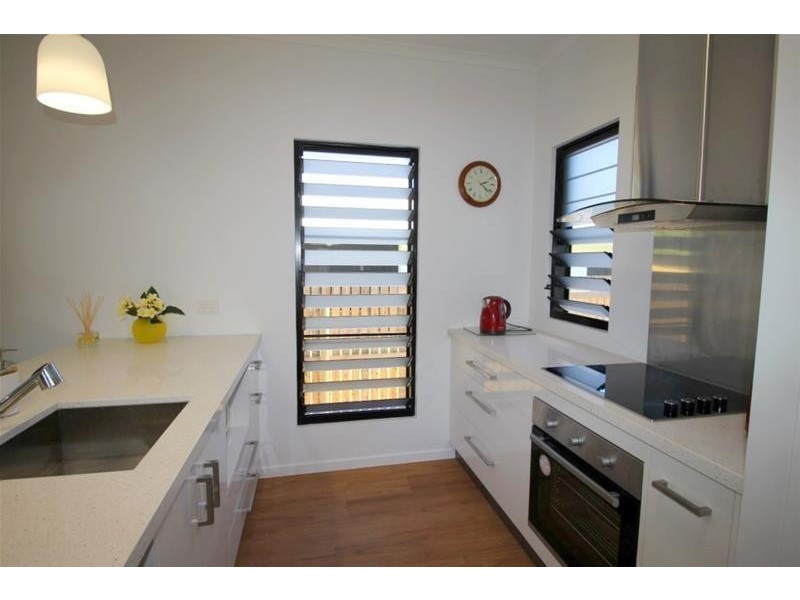 12 Clipper Court, South Mission Beach QLD 4852