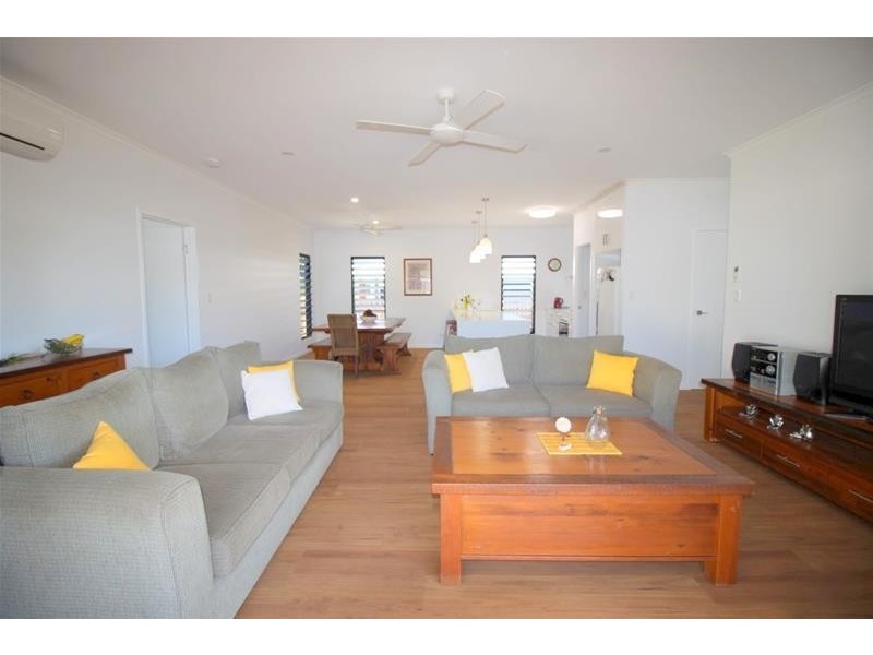 12 Clipper Court, South Mission Beach QLD 4852