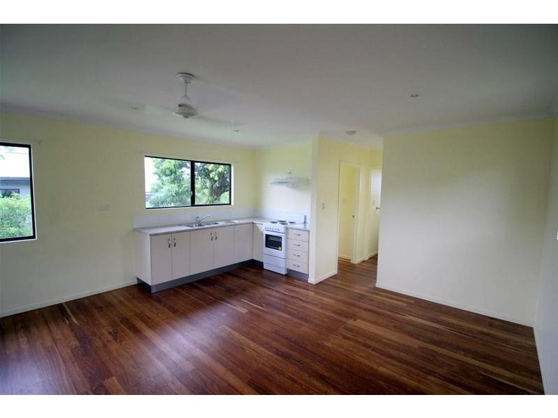 10 Henry Street, Silkwood QLD 4856