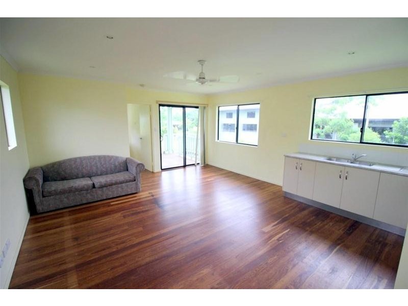 10 Henry Street, Silkwood QLD 4856