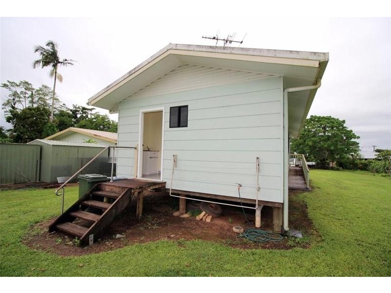 10 Henry Street, Silkwood QLD 4856