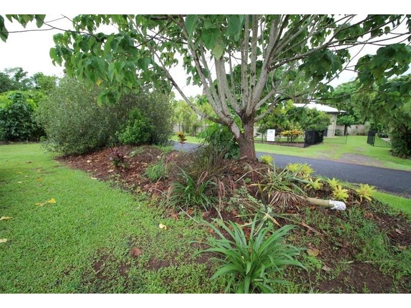 10 Henry Street, Silkwood QLD 4856