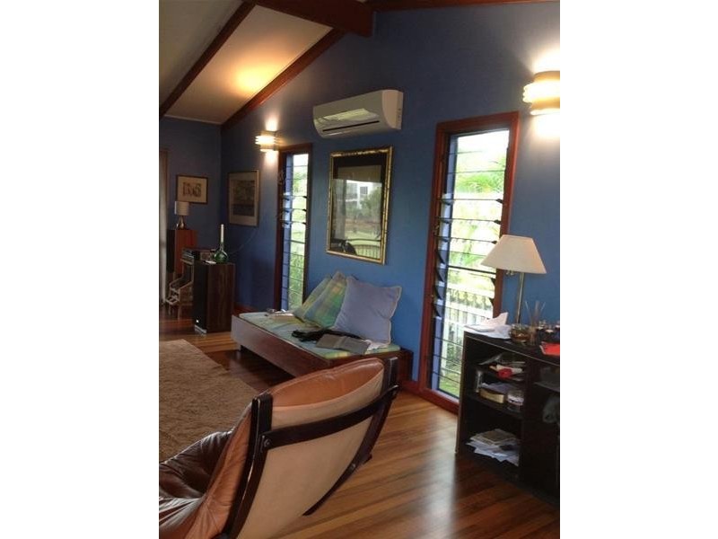 16 Holland Street, Wongaling Beach QLD 4852