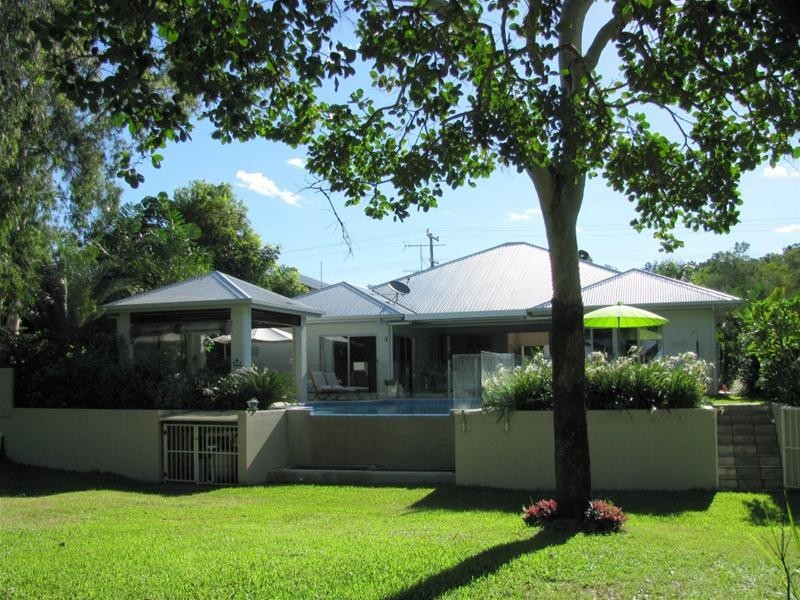 2D Reid Road, Wongaling Beach QLD 4852