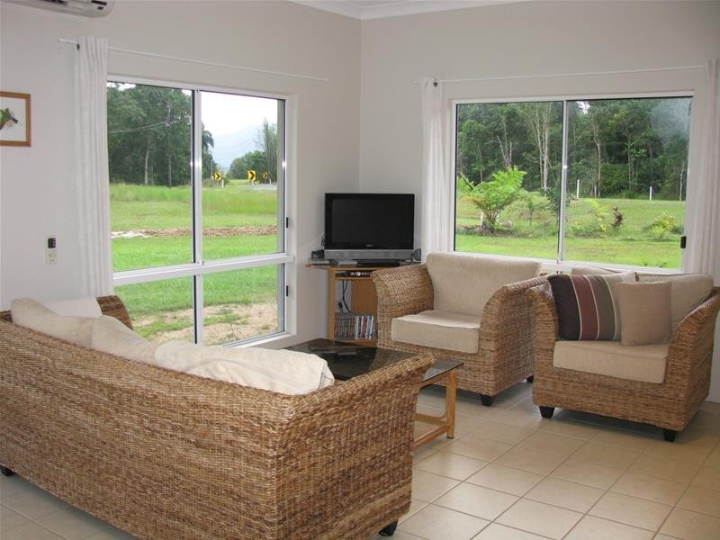 742 East Feluga Road, East Feluga QLD 4854