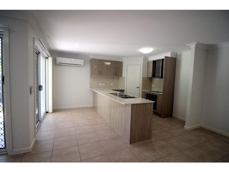 17 Shelly Court, Mission Beach QLD 4852