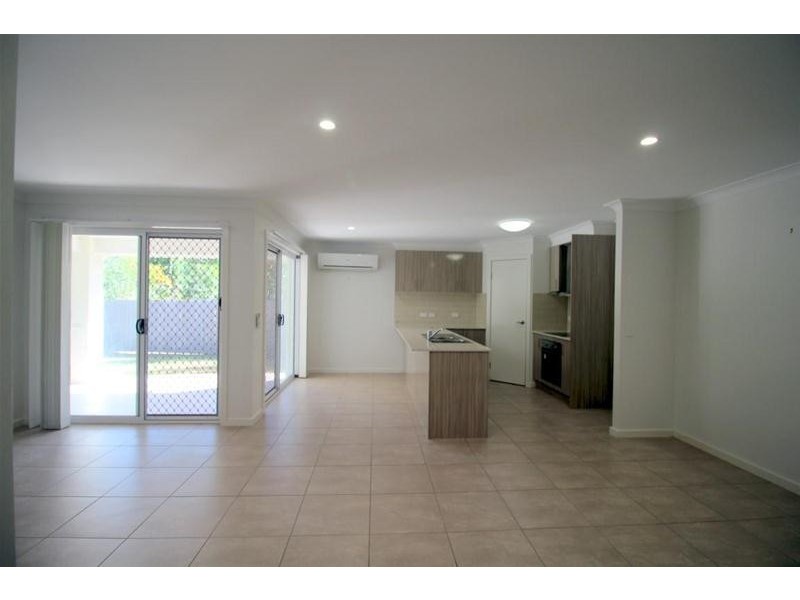 17 Shelly Court, Mission Beach QLD 4852