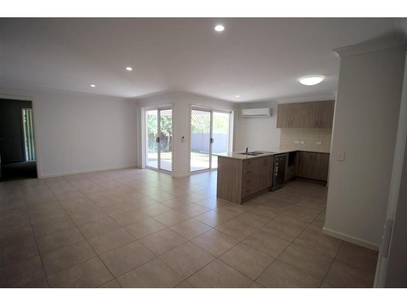 17 Shelly Court, Mission Beach QLD 4852