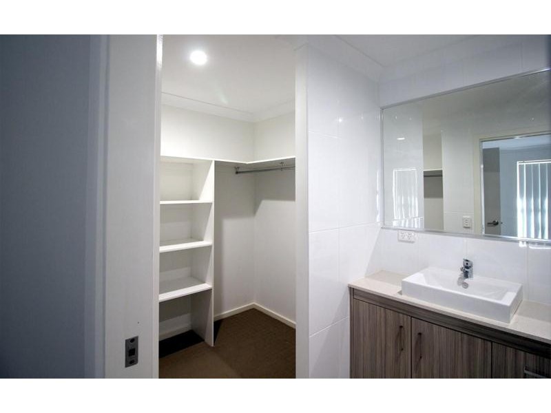 17 Shelly Court, Mission Beach QLD 4852