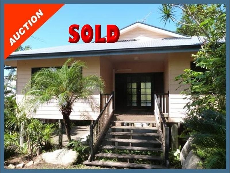 22 Dunkalli Crescent, Wongaling Beach QLD 4852