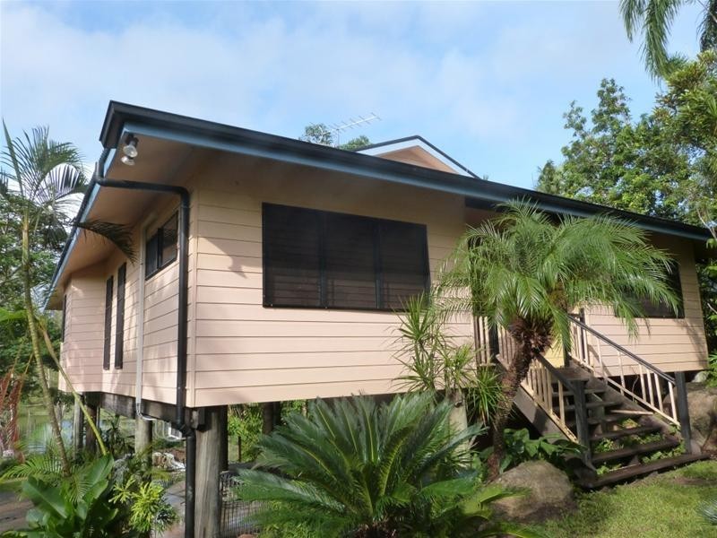 22 Dunkalli Crescent, Wongaling Beach QLD 4852