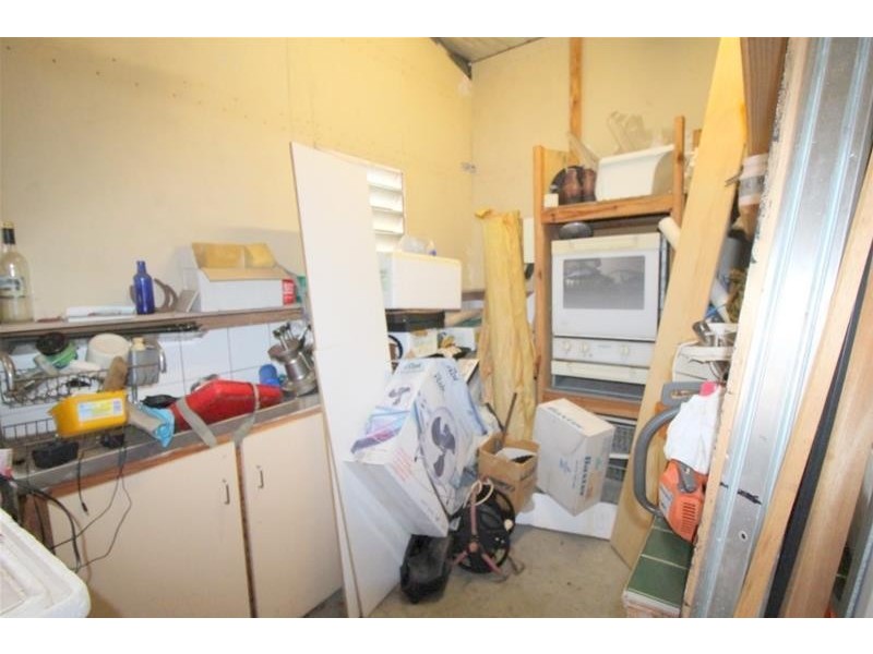 8 Taylor Street, Kurrimine Beach QLD 4871