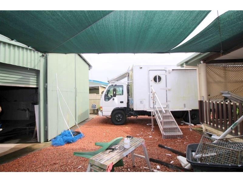 8 Taylor Street, Kurrimine Beach QLD 4871