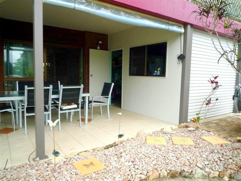 2/109 Reid Road, Wongaling Beach QLD 4852