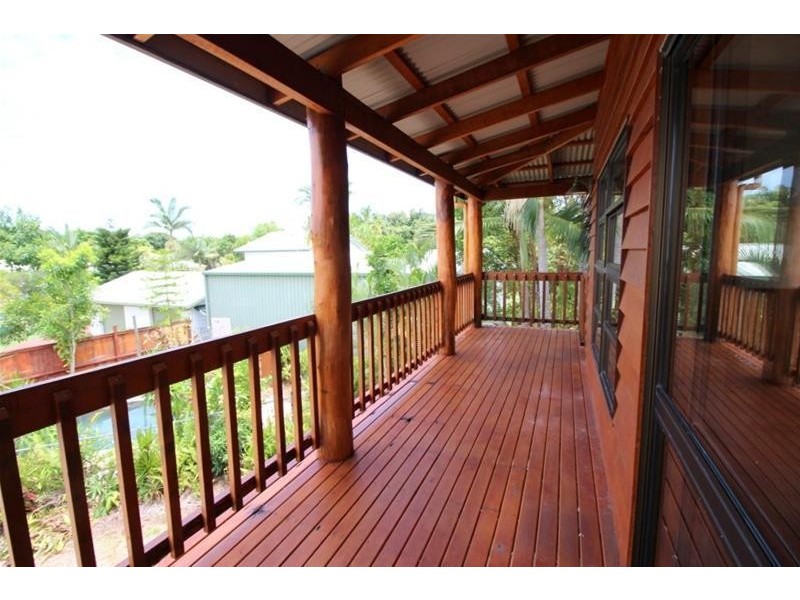 17 Rebecca Jane Parade, Kurrimine Beach QLD 4871