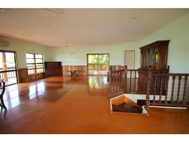 17 Rebecca Jane Parade, Kurrimine Beach QLD 4871