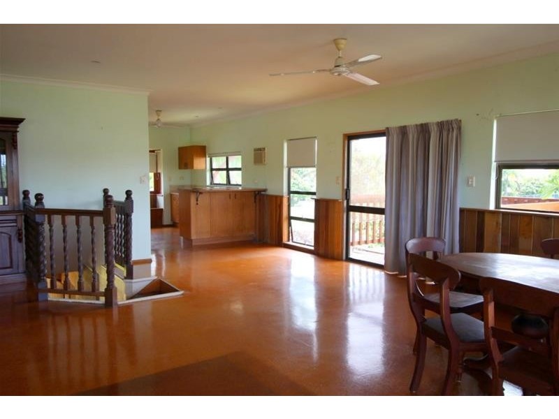 17 Rebecca Jane Parade, Kurrimine Beach QLD 4871