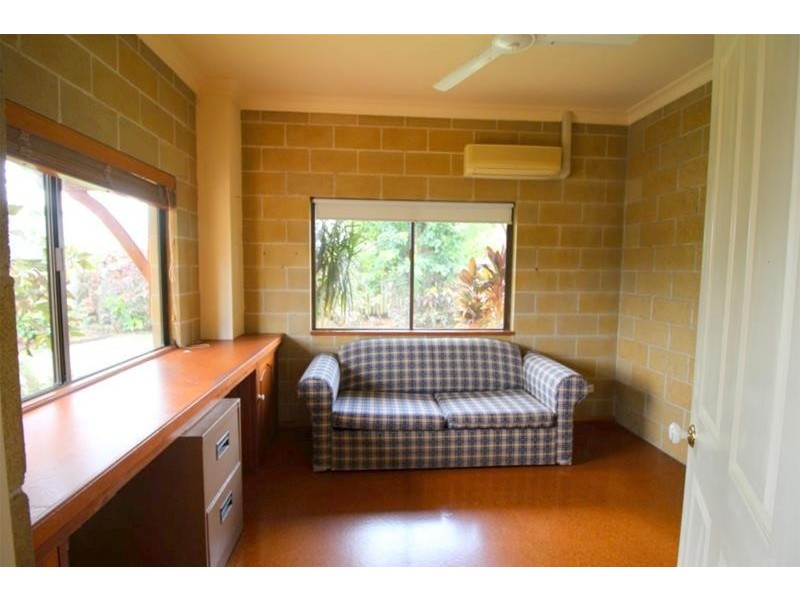 17 Rebecca Jane Parade, Kurrimine Beach QLD 4871