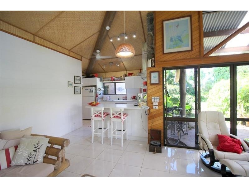 12 Wongaling Beach Road, Wongaling Beach QLD 4852