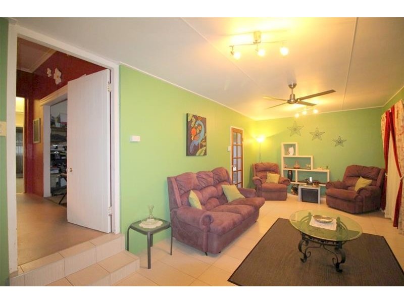 6 Walter Lever Estate Road, Silkwood QLD 4856