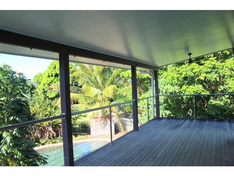 7 Webb Court, Bingil Bay QLD 4852