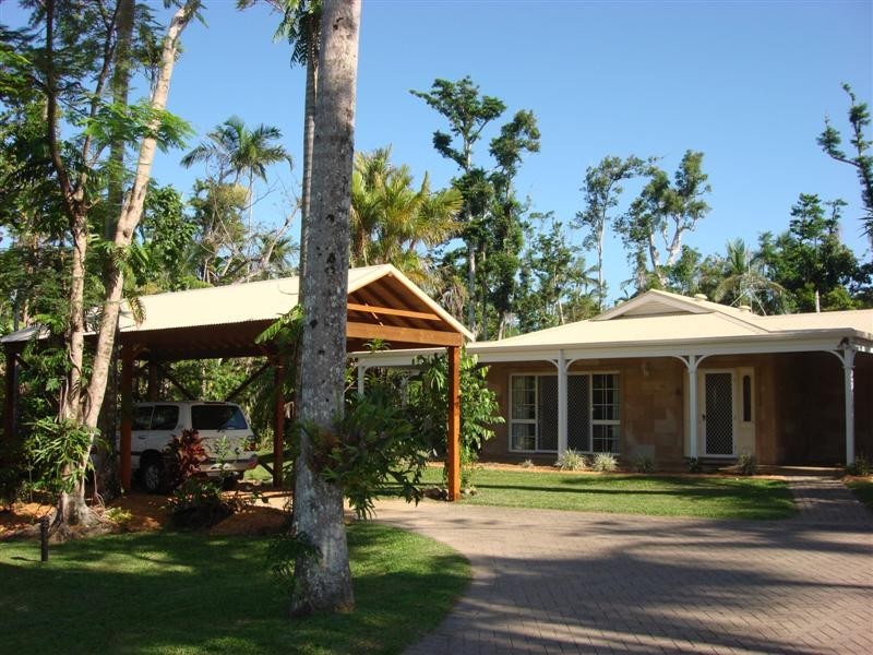 Wongaling Beach QLD 4852