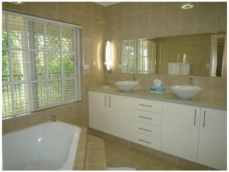 Wongaling Beach QLD 4852