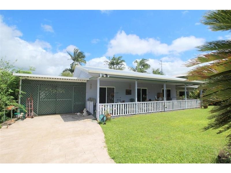 4 Royal Palm Drive, Mission Beach QLD 4852