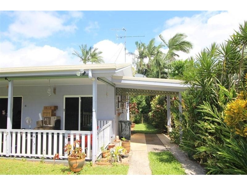 4 Royal Palm Drive, Mission Beach QLD 4852