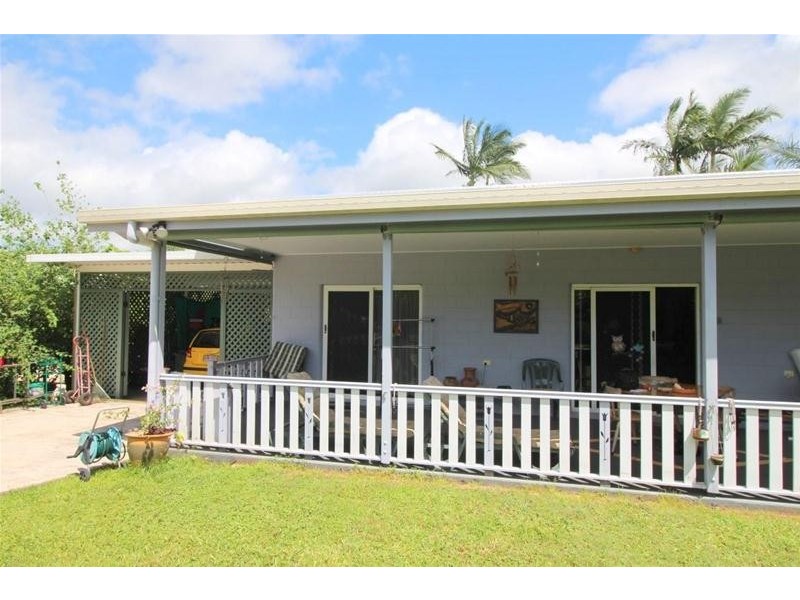 4 Royal Palm Drive, Mission Beach QLD 4852
