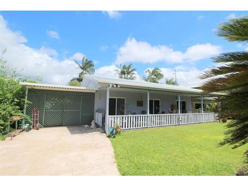 4 Royal Palm Drive, Mission Beach QLD 4852