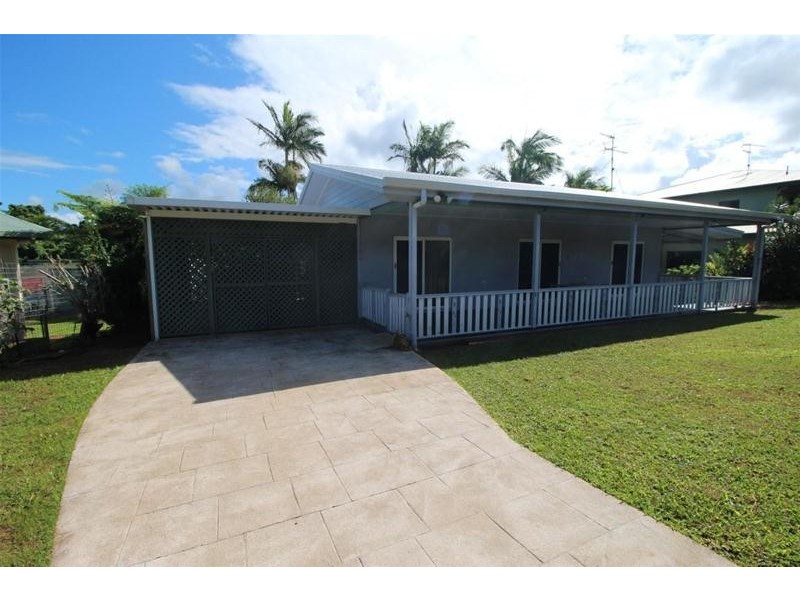 4 Royal Palm Drive, Mission Beach QLD 4852