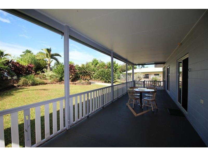 4 Royal Palm Drive, Mission Beach QLD 4852