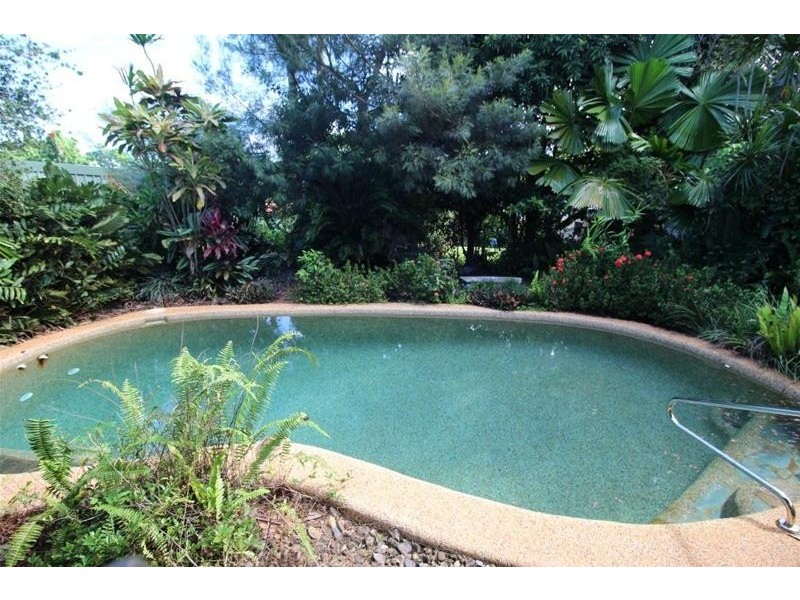 4 Royal Palm Drive, Mission Beach QLD 4852