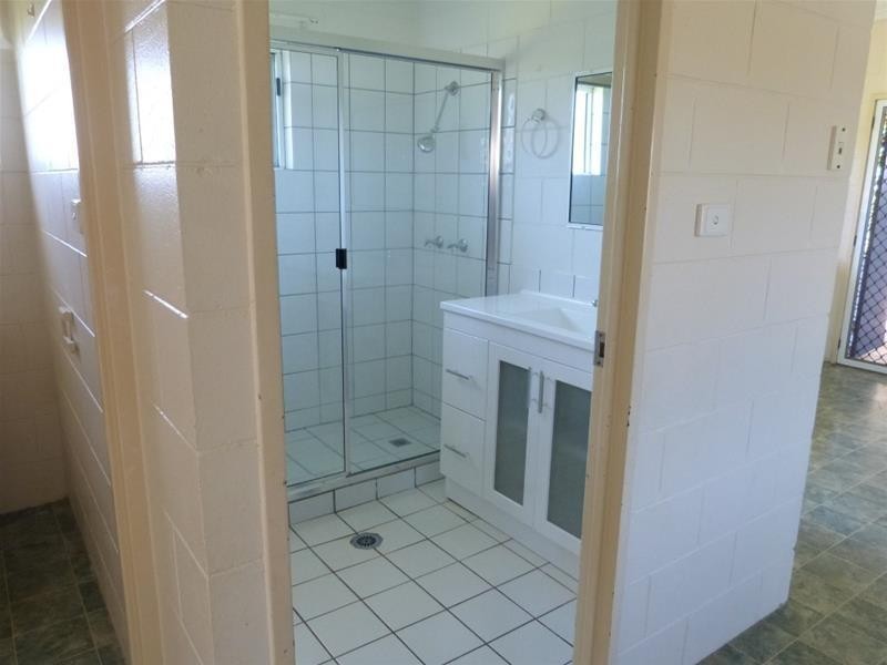 7 Glasgow Street, El Arish QLD 4855