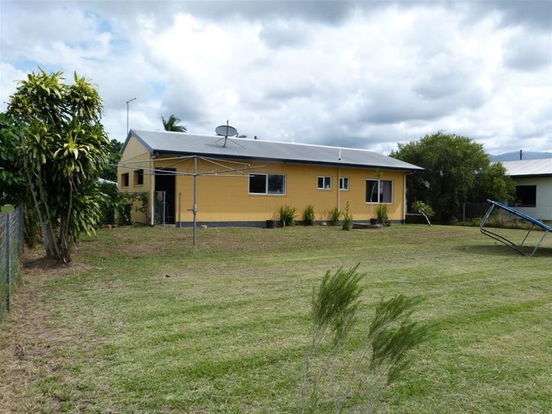 7 Glasgow Street, El Arish QLD 4855