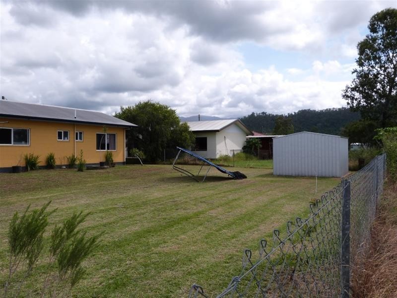 7 Glasgow Street, El Arish QLD 4855