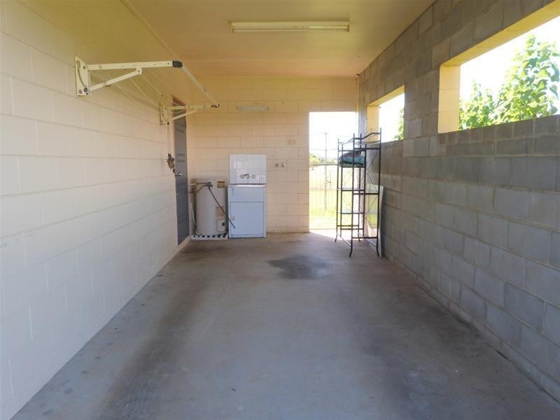 7 Glasgow Street, El Arish QLD 4855