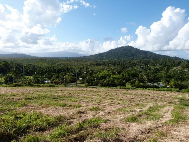 Lot 68, Lot 68 North Hull Road, Carmoo QLD 4852