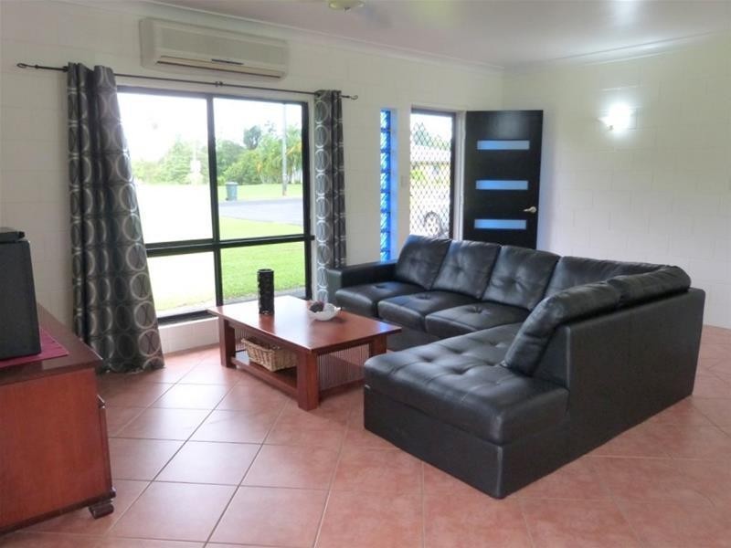 2 Corbett Close, Bulgun QLD 4854