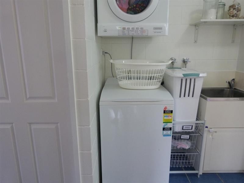 2 Corbett Close, Bulgun QLD 4854