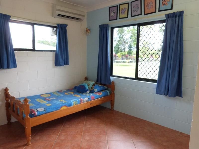 2 Corbett Close, Bulgun QLD 4854