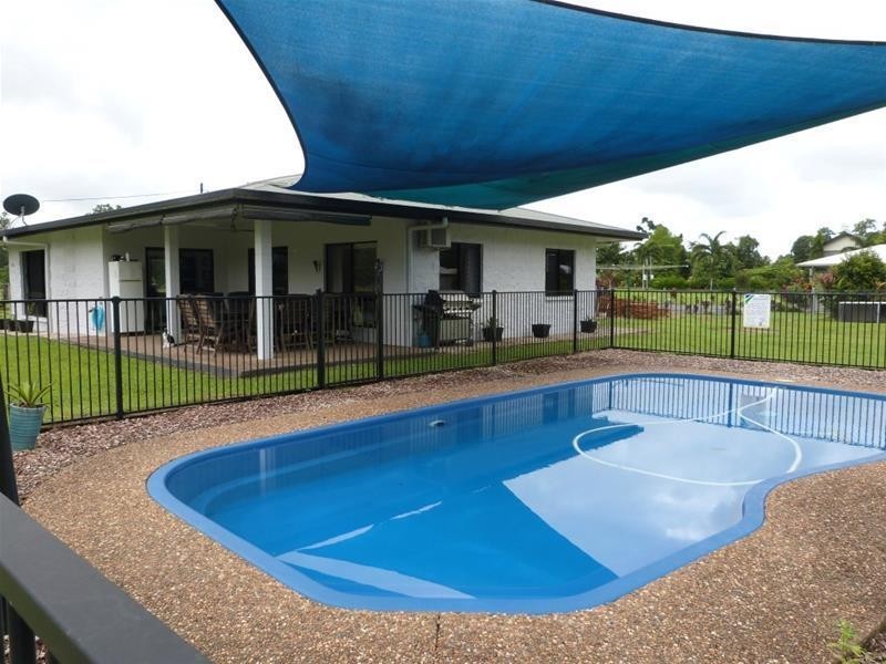 2 Corbett Close, Bulgun QLD 4854