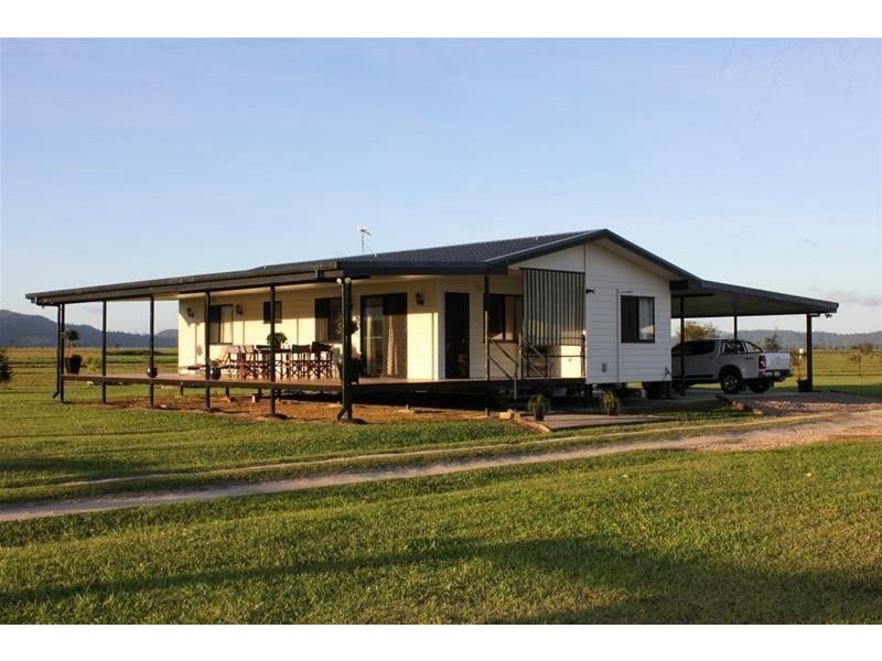 154 Old Tully Road, Tully QLD 4854