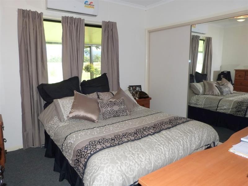 154 Old Tully Road, Tully QLD 4854