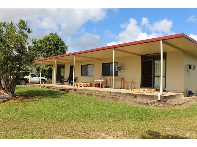 112 Hill Sixty Road, Jaffa QLD 4855