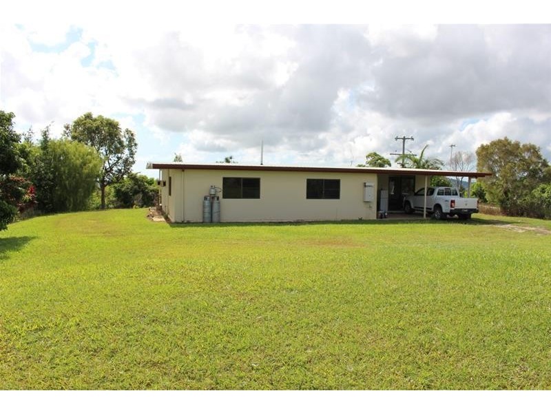 112 Hill Sixty Road, Jaffa QLD 4855