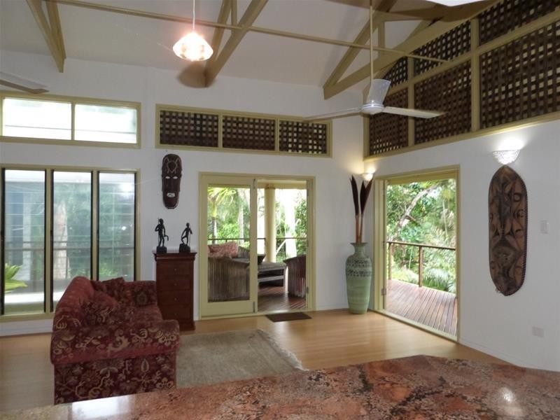 38 Koda Street, Wongaling Beach QLD 4852