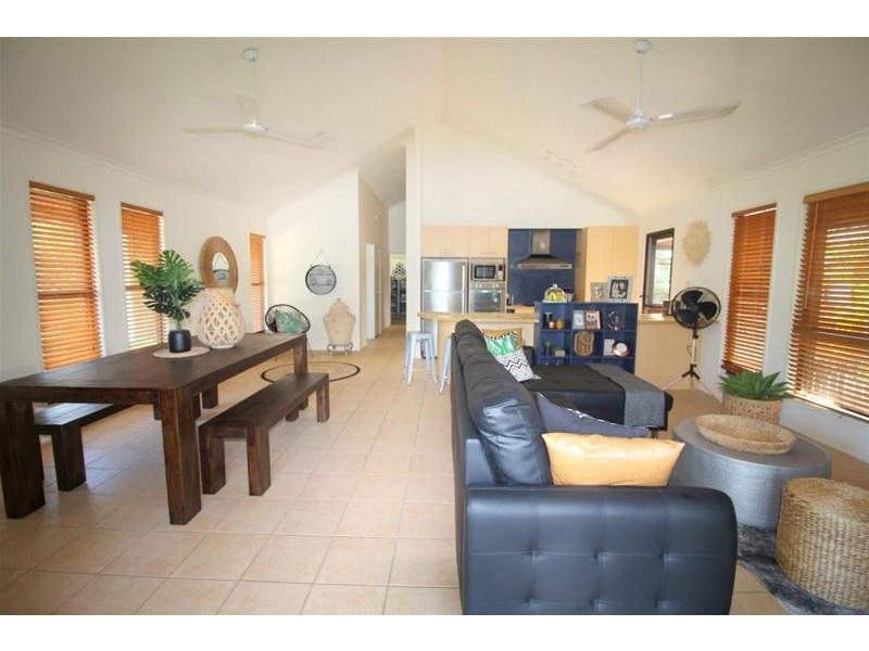 1/23 Reid Road, Wongaling Beach QLD 4852