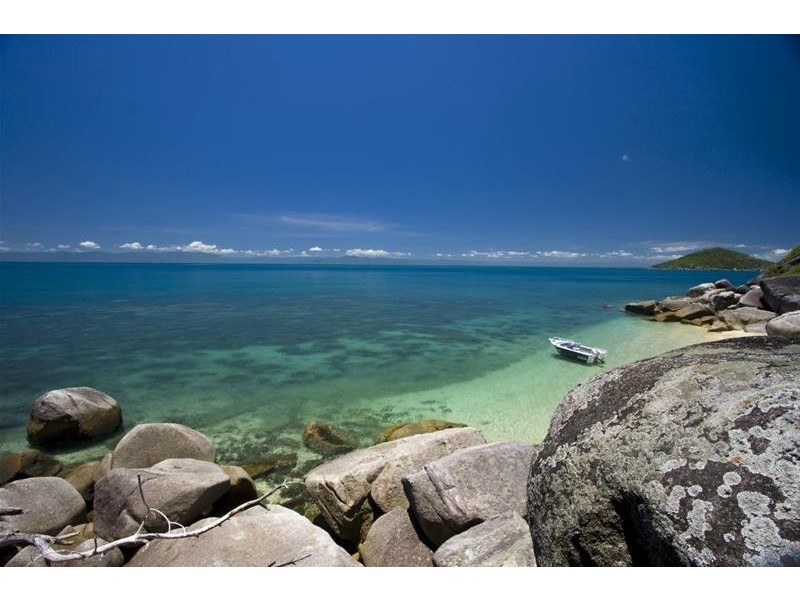 Lot 5, 9 Unsworth Drive, Mission Beach QLD 4852